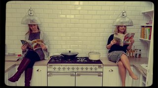 Jo Joyner feet photo thumbnail