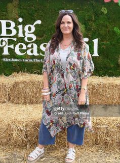 Jo Joyner feet photo thumbnail
