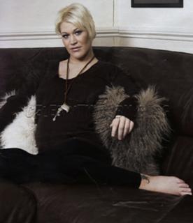 Jo O'Meara feet photo 1