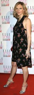 Jo Whiley feet photo 1