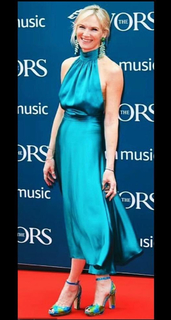 Jo Whiley feet photo 12