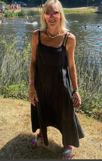 Jo Whiley feet photo 11