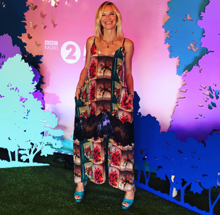 Jo Whiley feet photo 9