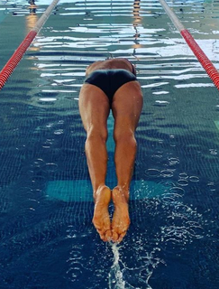 Jo Whiley feet photo 12