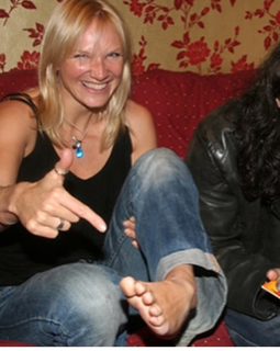 Jo Whiley feet photo 5