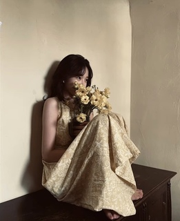 Jo Yuri feet photo thumbnail