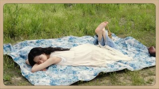 Jo Yuri feet photo thumbnail