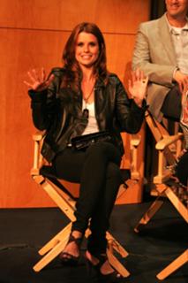 JoAnna Garcia Swisher feet photo thumbnail