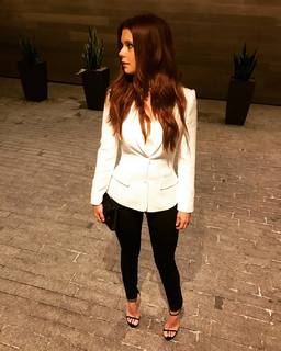 JoAnna Garcia Swisher feet photo thumbnail