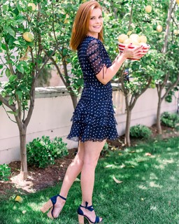 JoAnna Garcia Swisher feet photo thumbnail