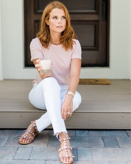 JoAnna Garcia Swisher feet photo thumbnail