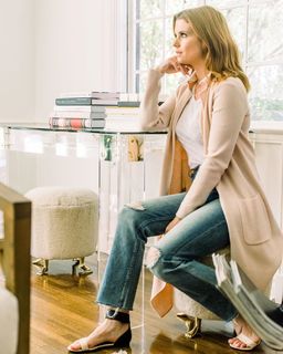 JoAnna Garcia Swisher feet photo thumbnail