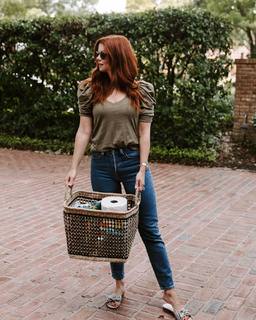 JoAnna Garcia Swisher feet photo thumbnail