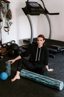 JoAnna Garcia Swisher feet photo thumbnail