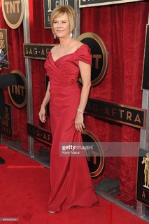 JoBeth Williams feet photo thumbnail
