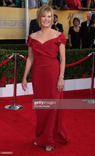 JoBeth Williams feet photo thumbnail