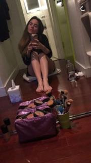 JoJo feet photo thumbnail