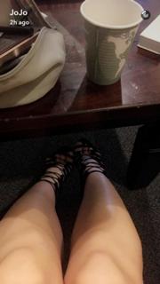 JoJo feet photo thumbnail