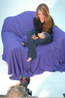 JoJo feet photo thumbnail