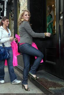 JoJo feet photo thumbnail