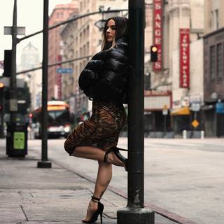 JoJo feet photo thumbnail
