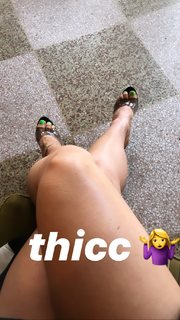 JoJo feet photo thumbnail
