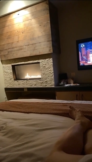 JoJo feet photo thumbnail