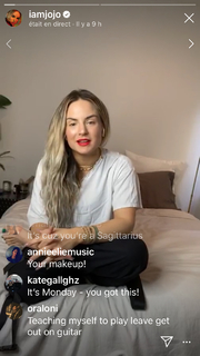 JoJo feet photo thumbnail