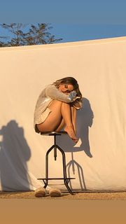 JoJo feet photo thumbnail