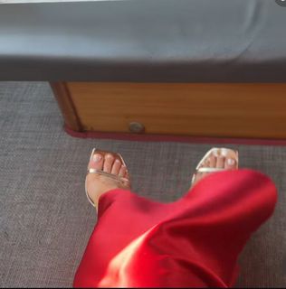 JoJo feet photo thumbnail