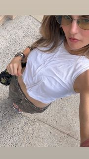 JoJo feet photo 4