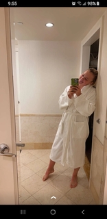 JoJo Siwa feet photo thumbnail