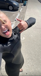 JoJo Siwa feet photo thumbnail