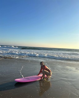 JoJo Siwa feet photo thumbnail