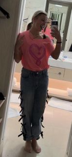JoJo Siwa feet photo 1
