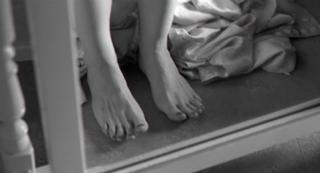 Joan Allen feet photo thumbnail