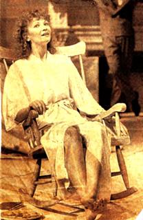 Joan Allen feet photo thumbnail