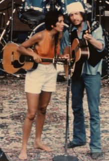 Joan Baez feet photo 2