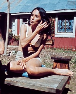 Joan Baez feet photo 14