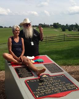 Joan Baez feet photo 4