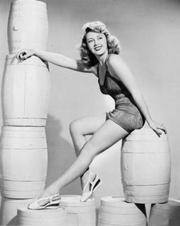 Joan Blondell feet photo 14