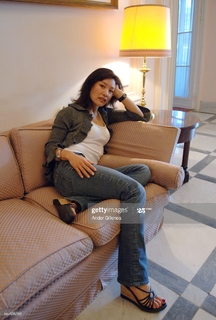 Joan Chen feet photo thumbnail