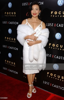 Joan Chen feet photo thumbnail