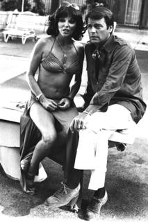 Joan Collins feet photo thumbnail
