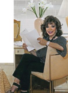 Joan Collins feet photo thumbnail