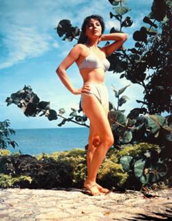 Joan Collins feet photo thumbnail
