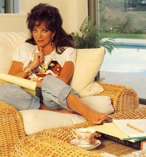 Joan Collins feet photo thumbnail