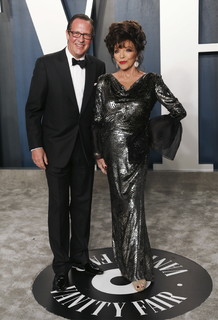 Joan Collins feet photo thumbnail