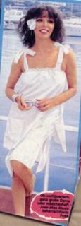 Joan Collins feet photo thumbnail