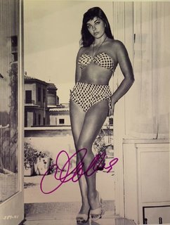 Joan Collins feet photo thumbnail